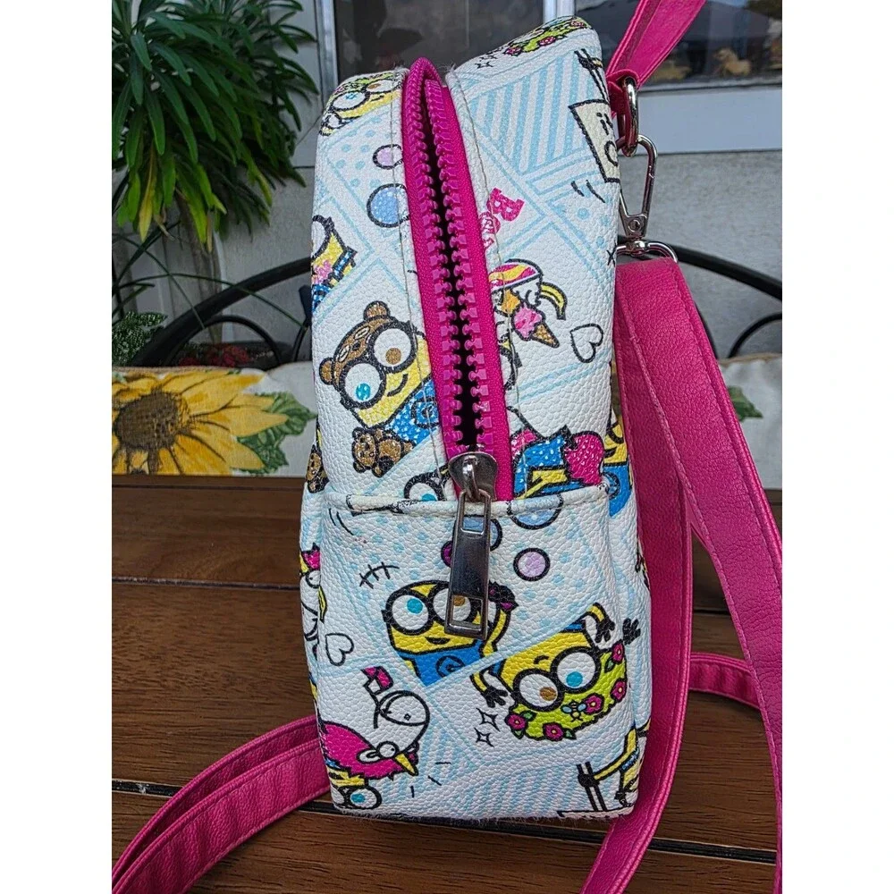 Authentic Minion Despicable Me Mini Backpack Universal Studios Bob & Kevin Comic